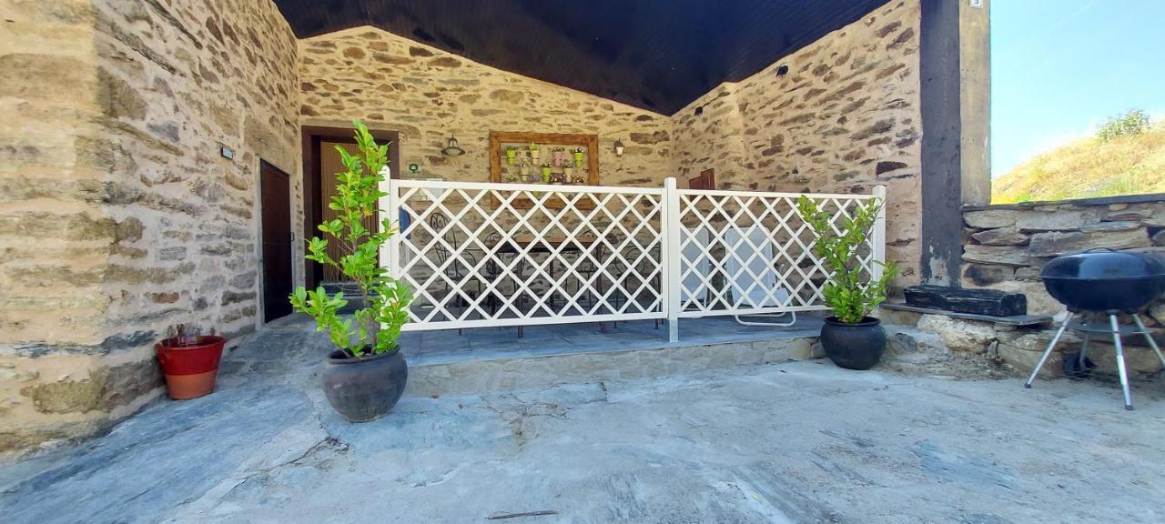 Casas de Xisto Mogadouro (Braganca) Exterior foto