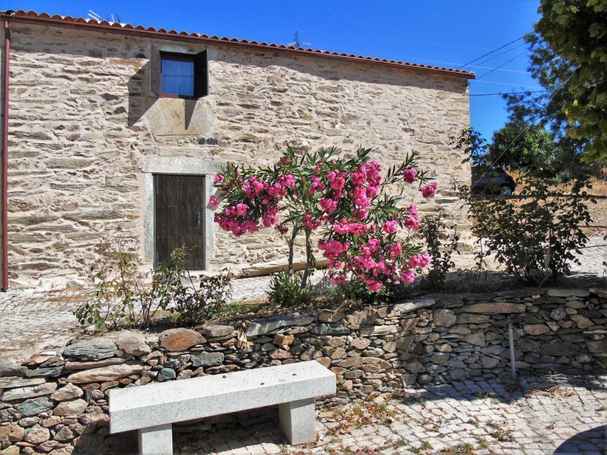 Casas de Xisto Mogadouro (Braganca) Exterior foto